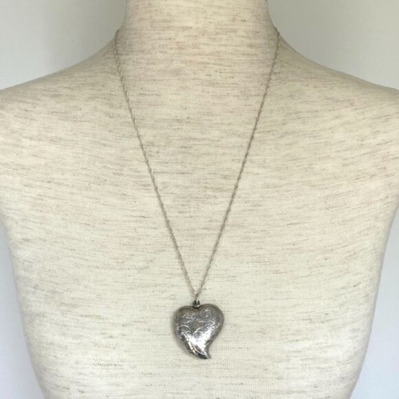 VTG Sterling Silver 925 1.5" Etched Filigree Puffy Heart Pendant Necklace 24” - Picture 3 of 16